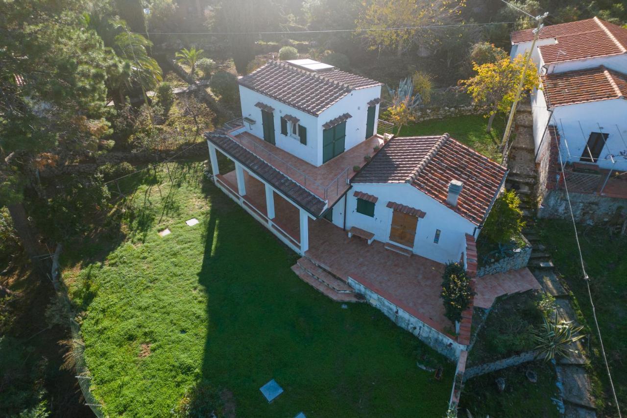 Villa Caterina Quiete E Mare-Goelba Сант'Андреа Екстер'єр фото